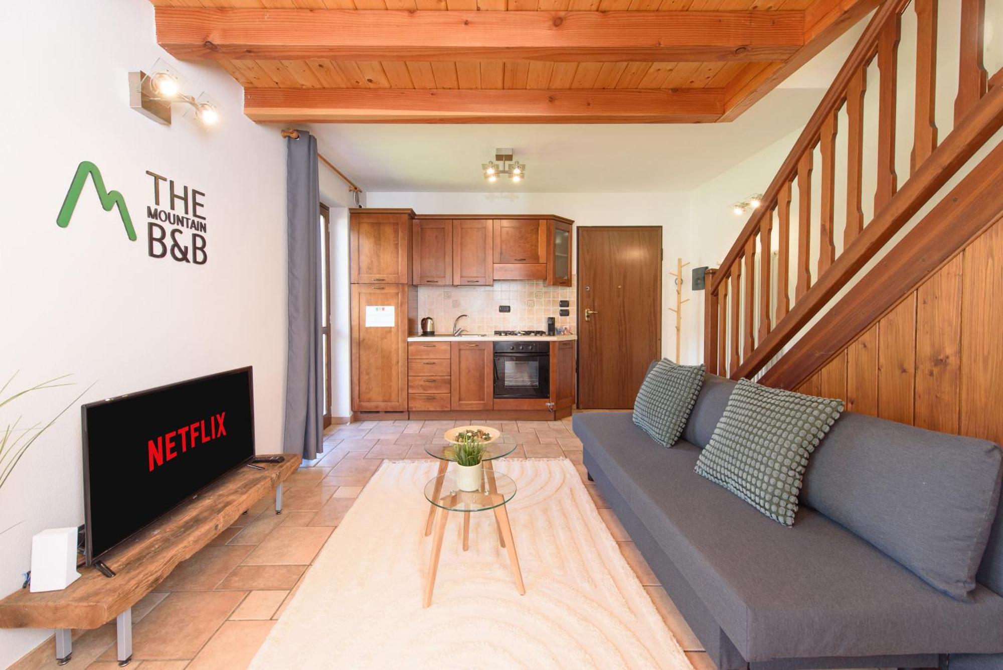 "The Mountain B&B" - Ski, Mtb & Beautiful View - Private Parking Aosta Buitenkant foto