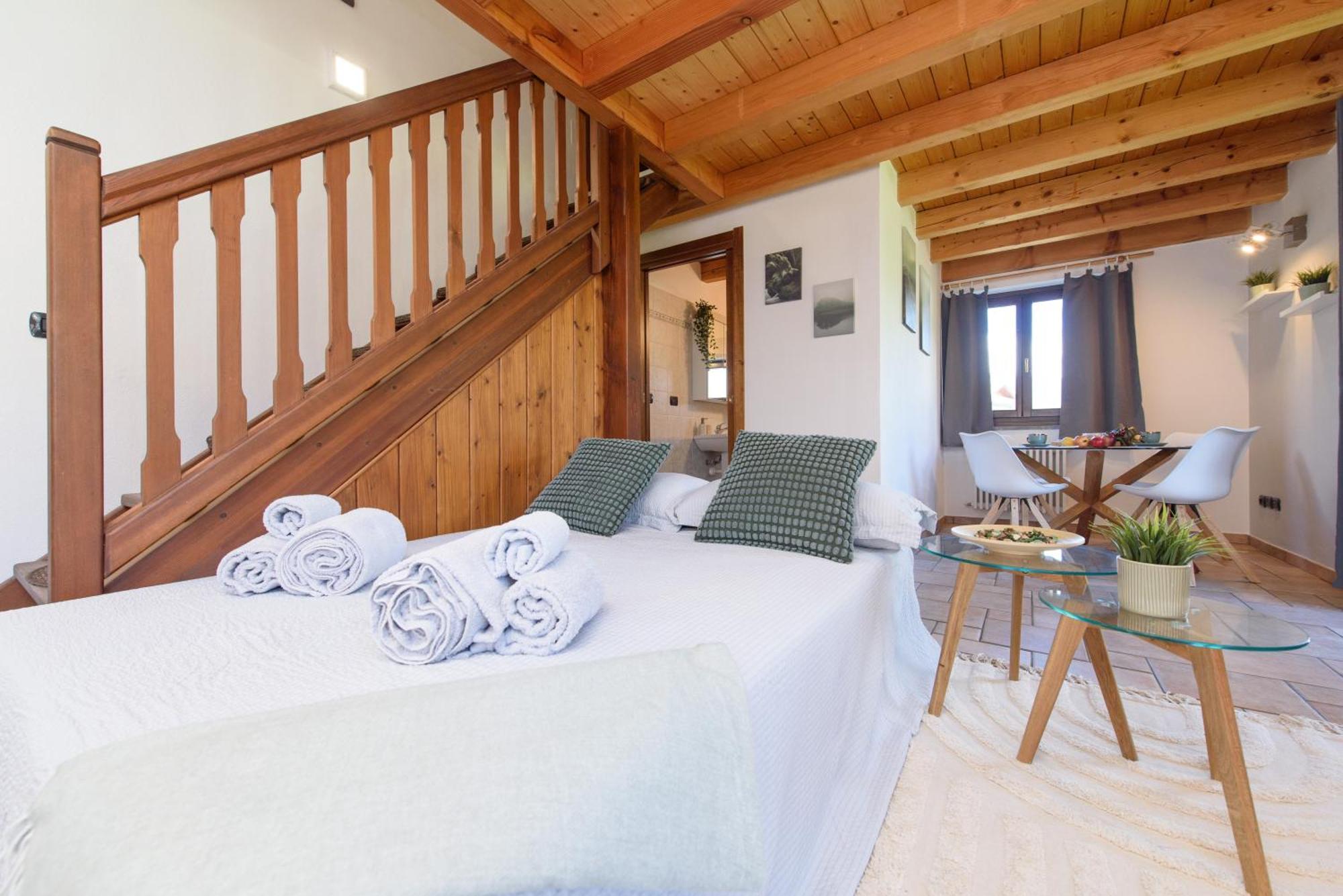 "The Mountain B&B" - Ski, Mtb & Beautiful View - Private Parking Aosta Buitenkant foto