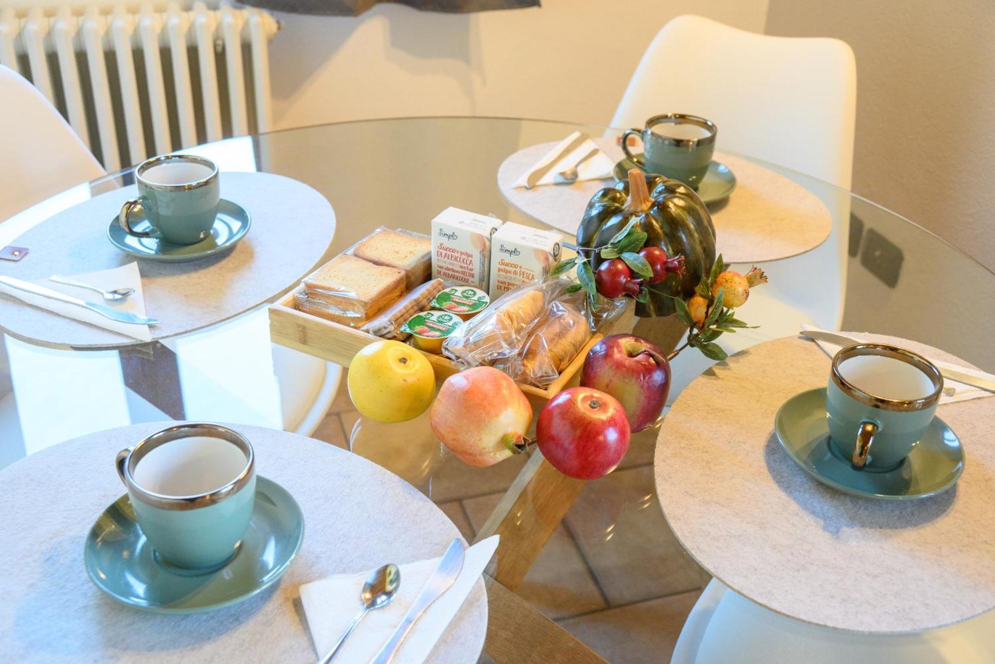 "The Mountain B&B" - Ski, Mtb & Beautiful View - Private Parking Aosta Buitenkant foto